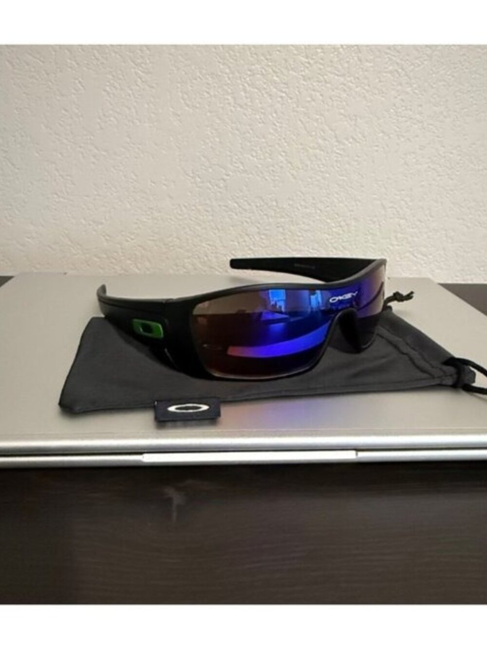 Oakley Fuel Cell Blue Reflective Lenses - Picture 2 of 6
